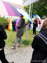 13.05.2019 | Regenbogenfahnenhissung und Ausstellungseröffnung am LASV Cottbus